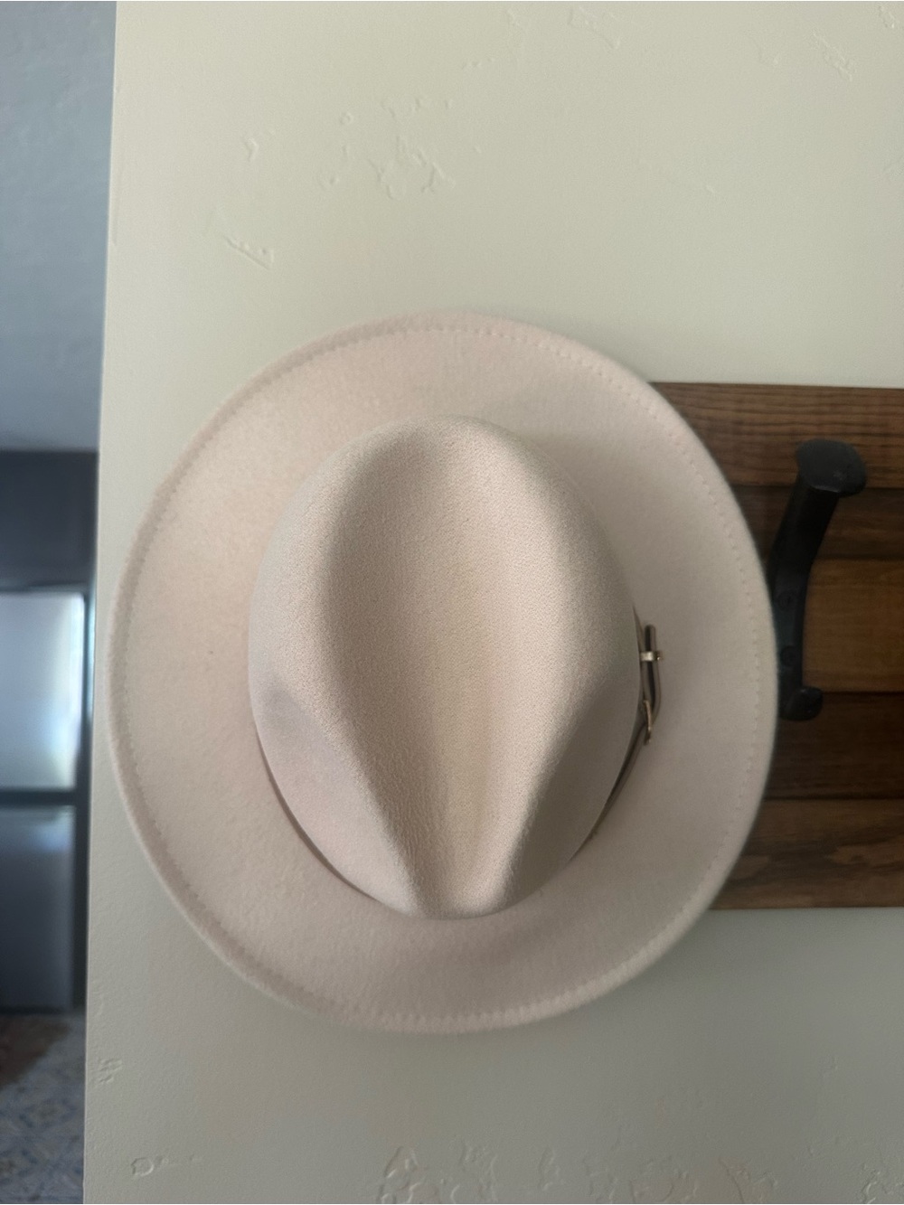 Women's Cream Felt Fedora Hat with Slim Band